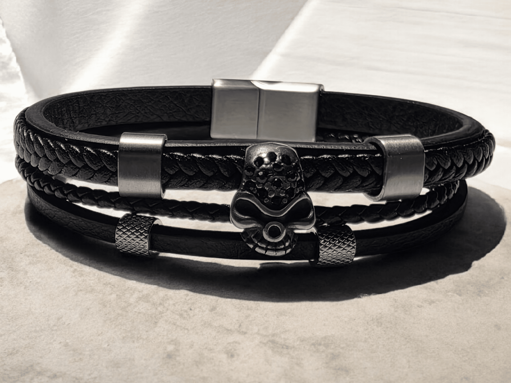 Bracelet cuir tête de mort - Claudine Biker Shop